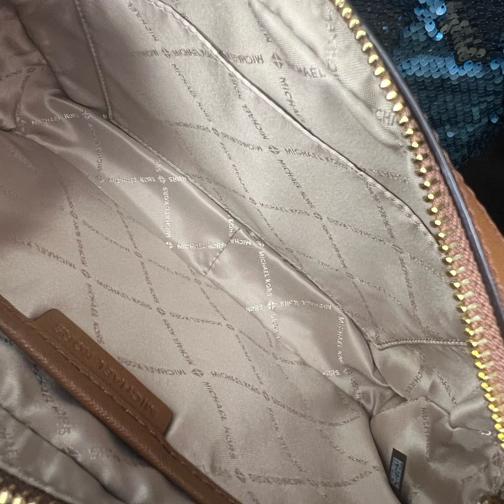Michael Kors EW Crossbody Bag - Picture 7 of 7